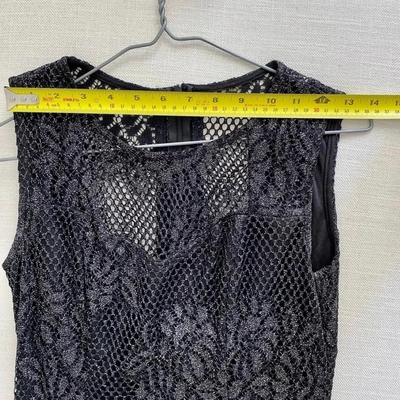 Black & Silver Floral Mesh Sophia Fitted Cocktail New's Year Dress Size M - Picture 11 of 14